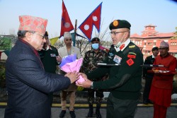 माननीय उपप्रधानमन्त्री तथा रक्षा मन्त्रीद्वारा नेपाली सैनिक प्रतिष्ठानको भ्रमण